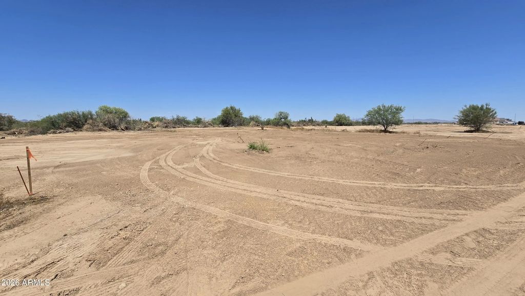 38xxx W Sherman Street (unit 13), Tonopah