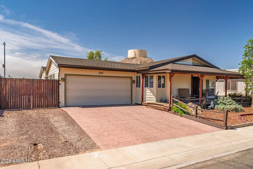 867 W Moon Shadow Drive, Casa Grande