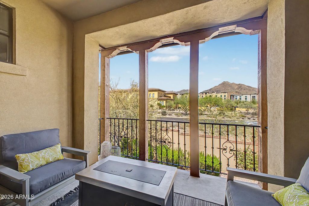 18650 N Thompson Peak Parkway (unit 2042), Scottsdale