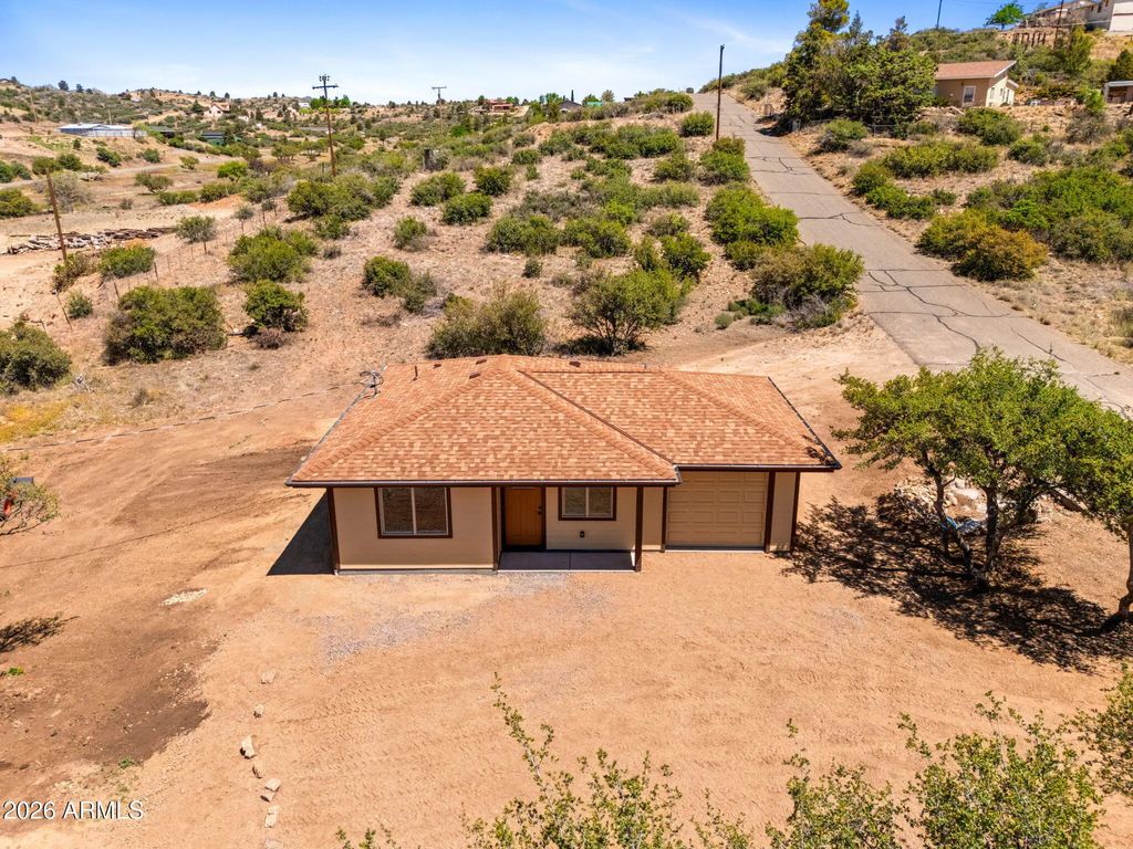 18290 S Niblick Drive, Peeples Valley