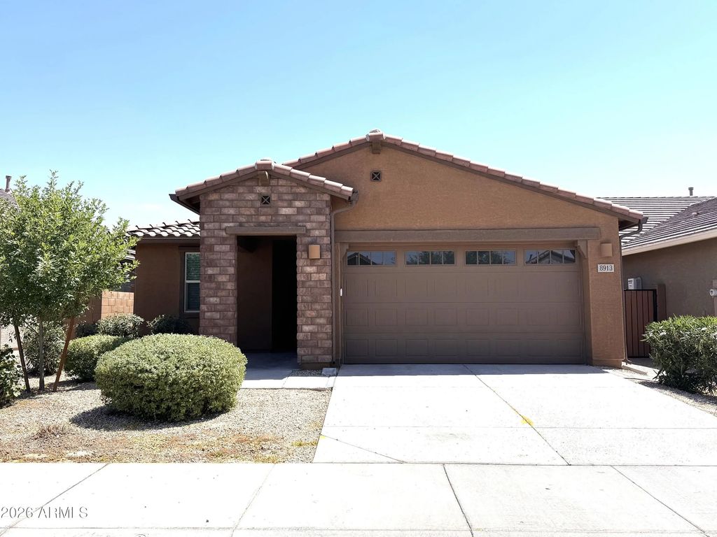 8913 W Palo Verde Drive, Glendale
