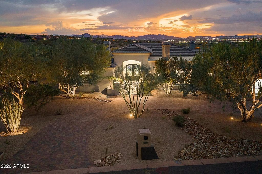 11429 E Le Marche Drive, Scottsdale