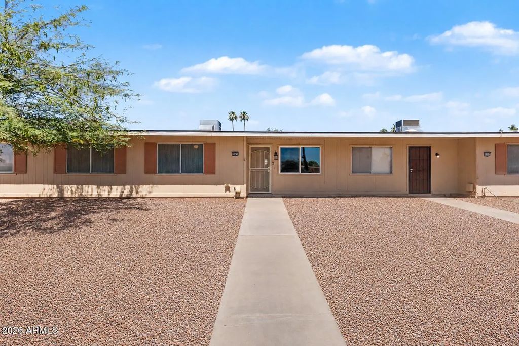 13606 N 110th Avenue (unit 15b), Sun City
