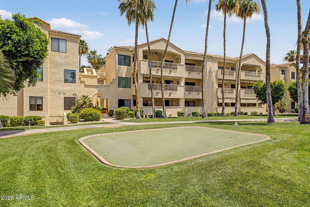 19400 N Westbrook Parkway (unit 232), Peoria