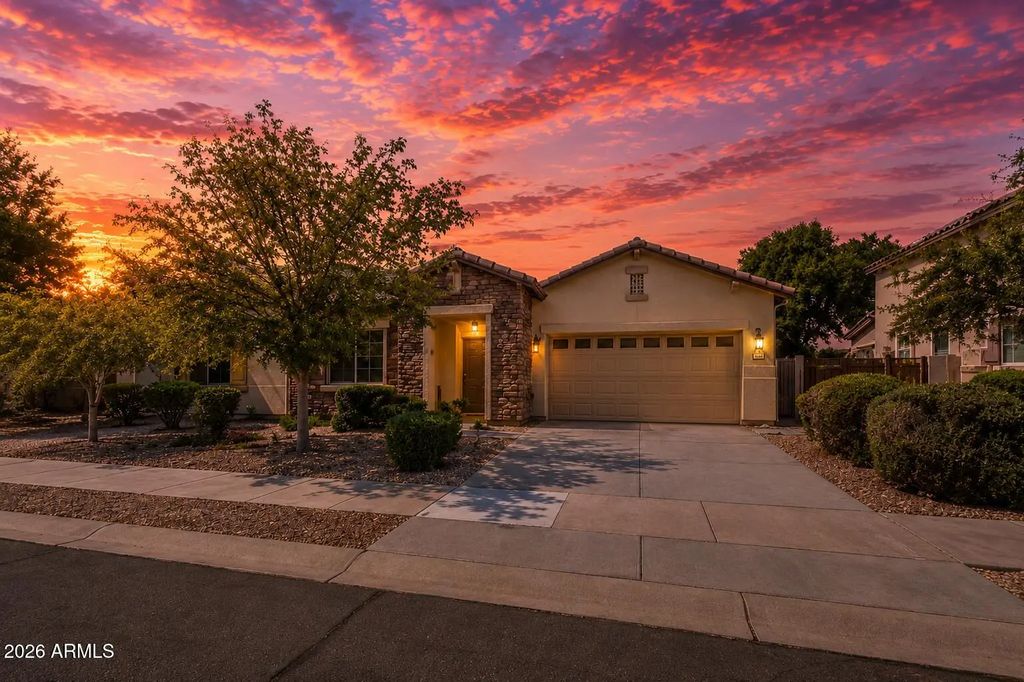 16758 W Apache Street, Goodyear