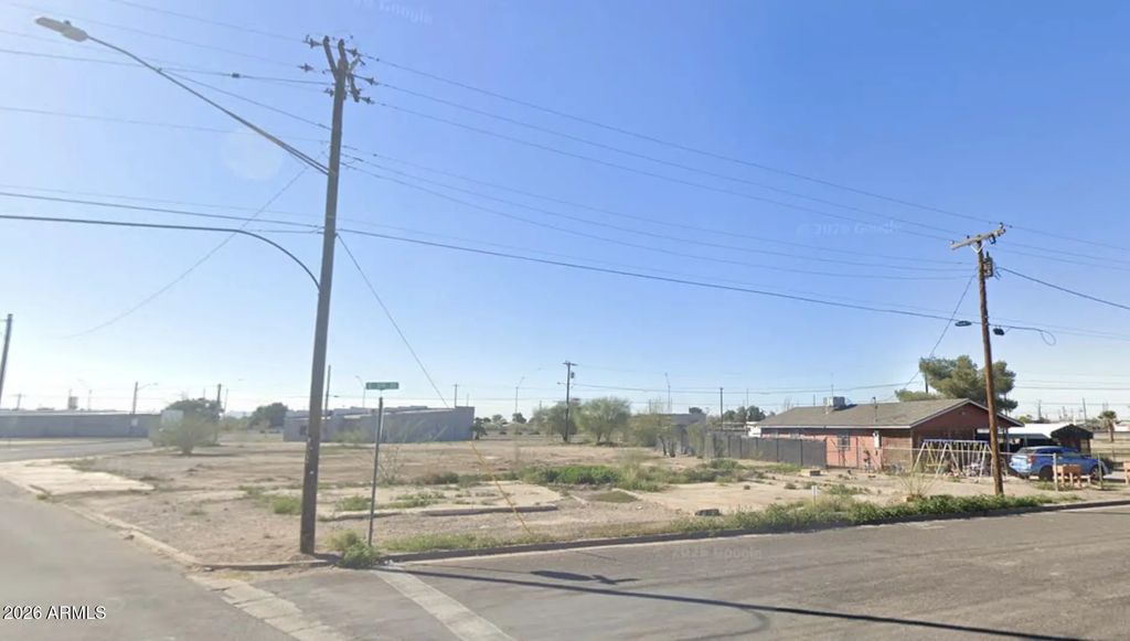 210 N Stuart Boulevard (unit 9), Eloy