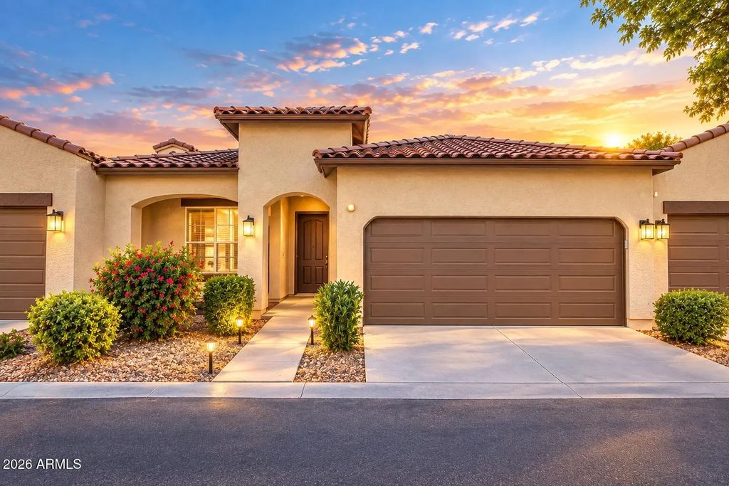 1255 N Arizona Avenue (unit 1236), Chandler