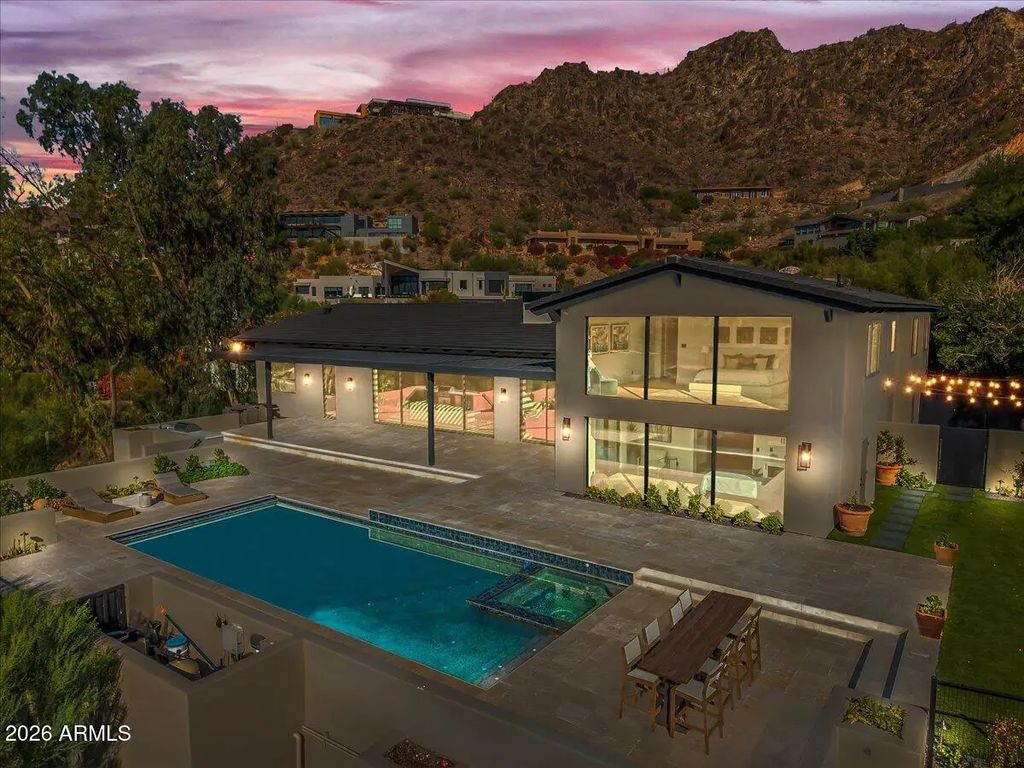 7347 N Red Ledge Drive, Paradise Valley