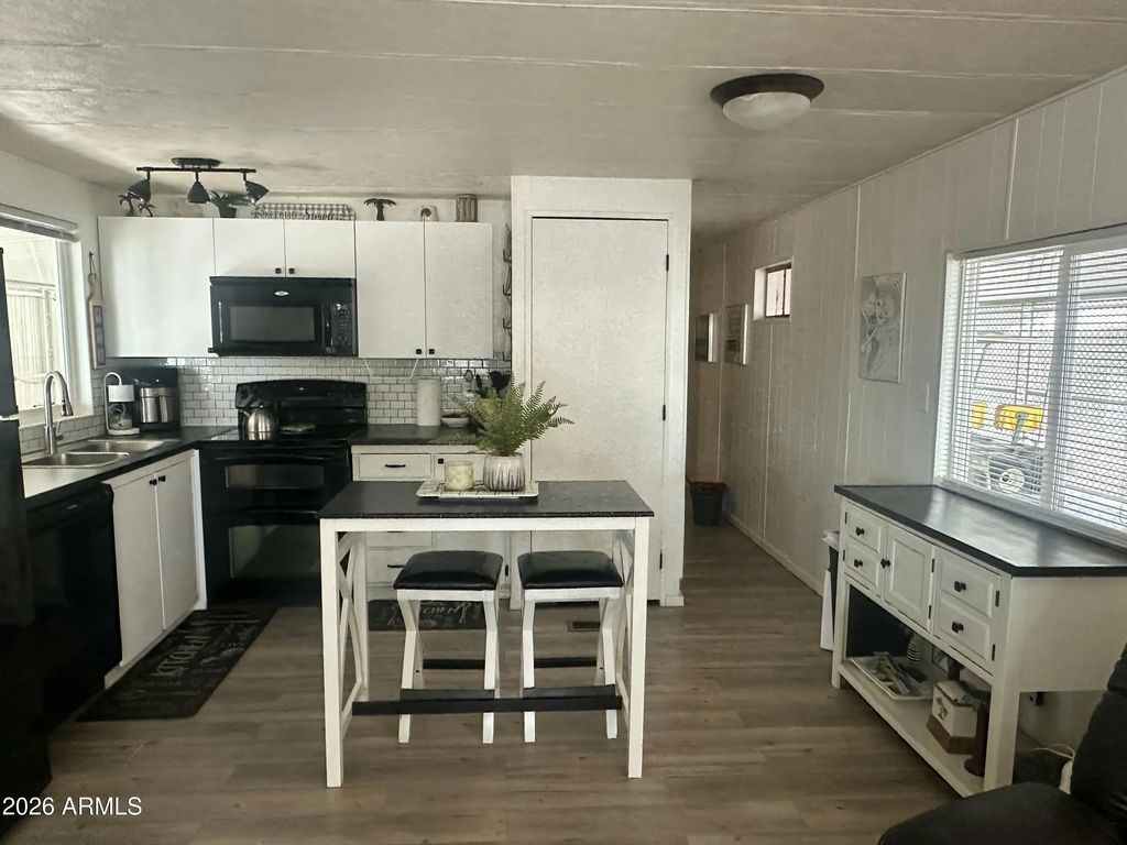303 S Recker Road (unit 294), Mesa