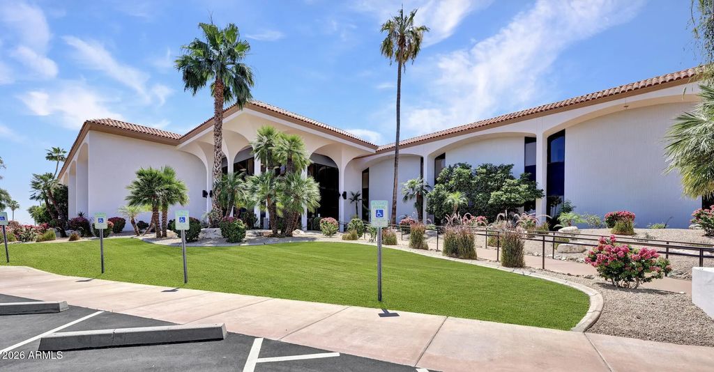 10451 W Palmeras Drive (unit 200), Sun City
