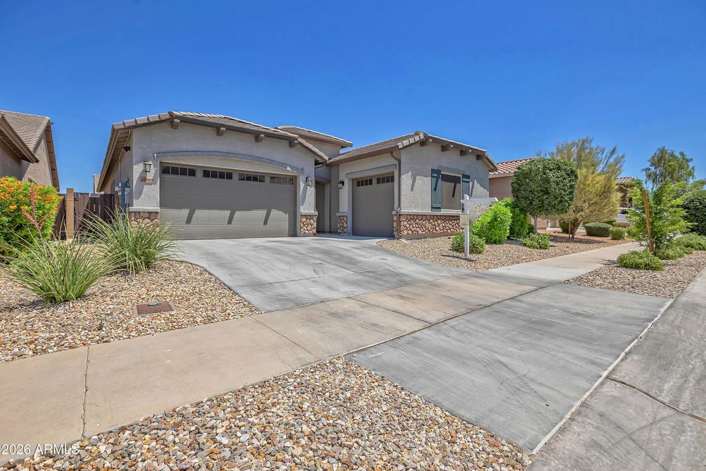 18868 W Laurel Lane, Surprise