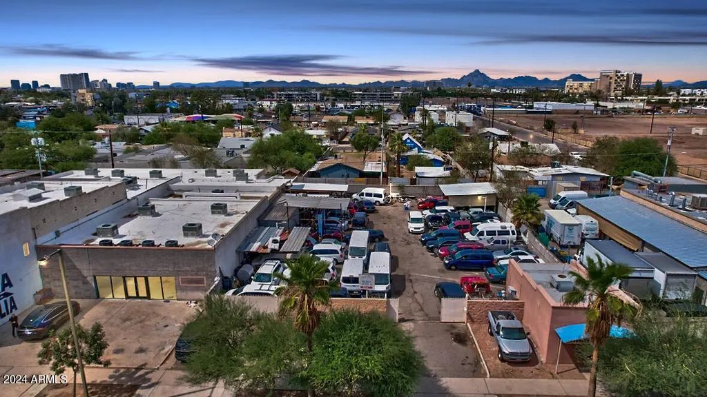 1634 E Washington Street, Phoenix