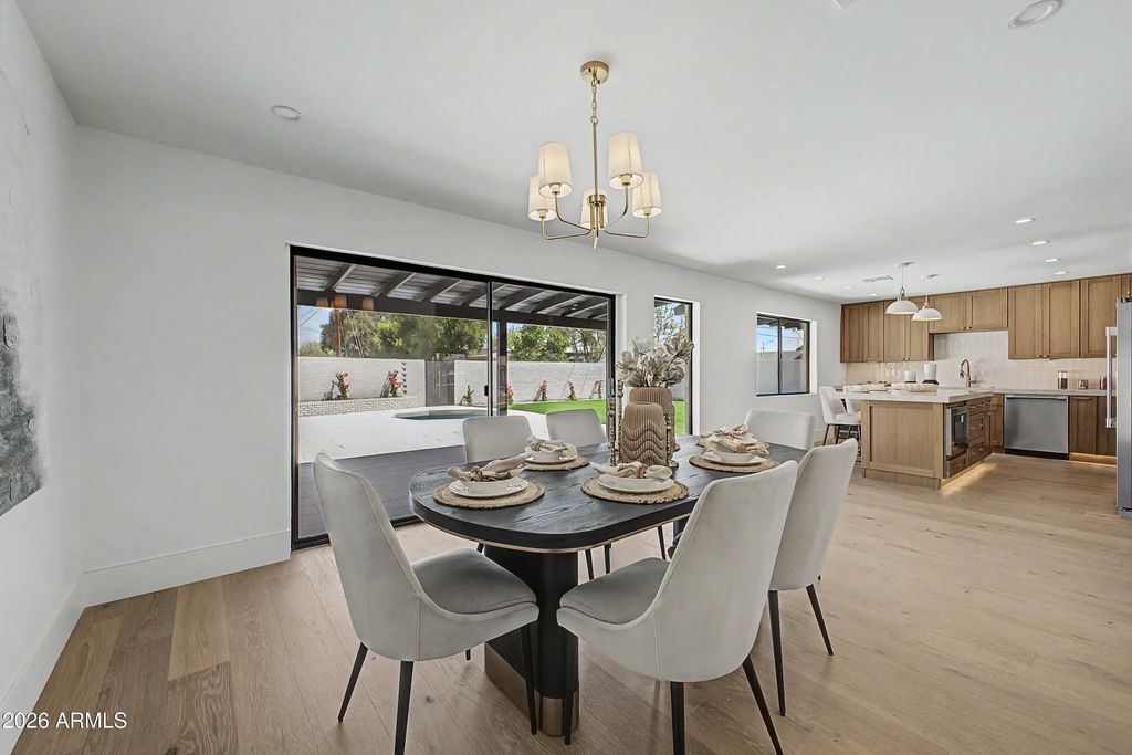 8008 E Whitton Avenue, Scottsdale