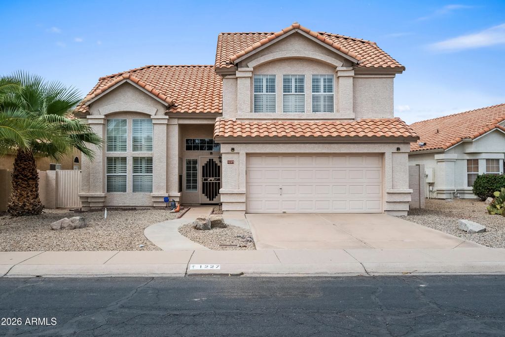 1227 E Glenhaven Drive, Phoenix