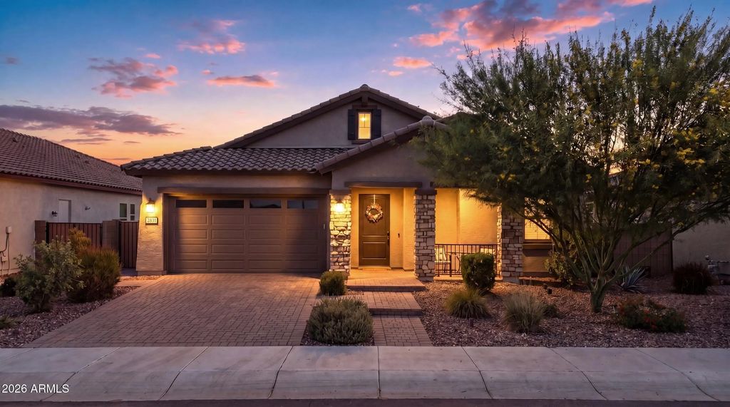 2831 W Chevelon Drive, San Tan Valley