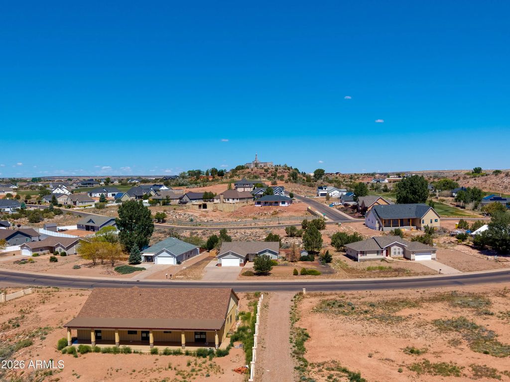 1667 W Prairie Road, Snowflake