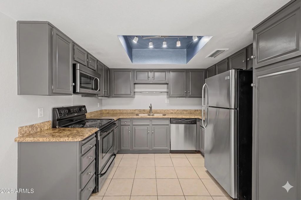 8430 N Central Avenue (unit C), Phoenix