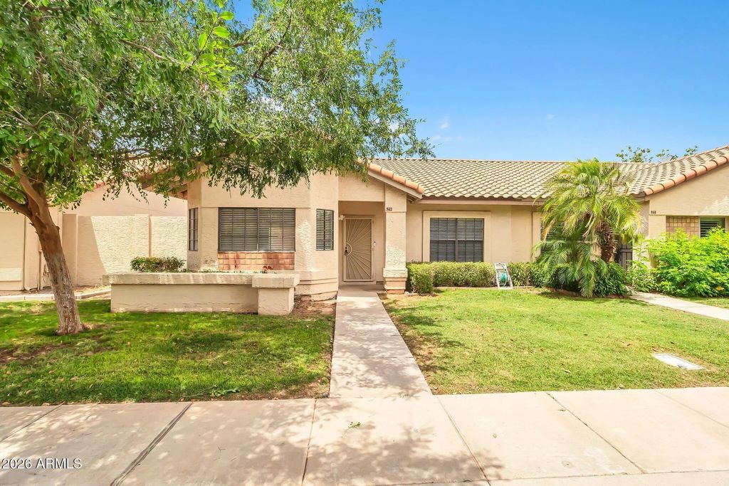 962 E Vaughn Avenue, Gilbert