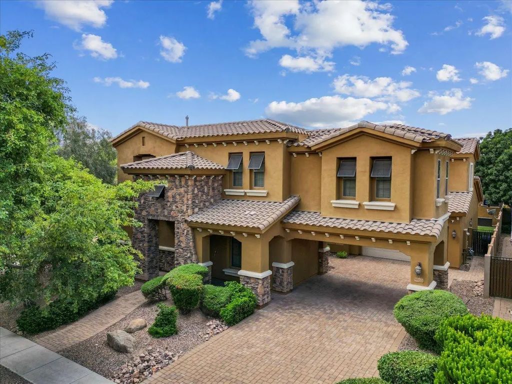 4053 E Thunderheart, Gilbert