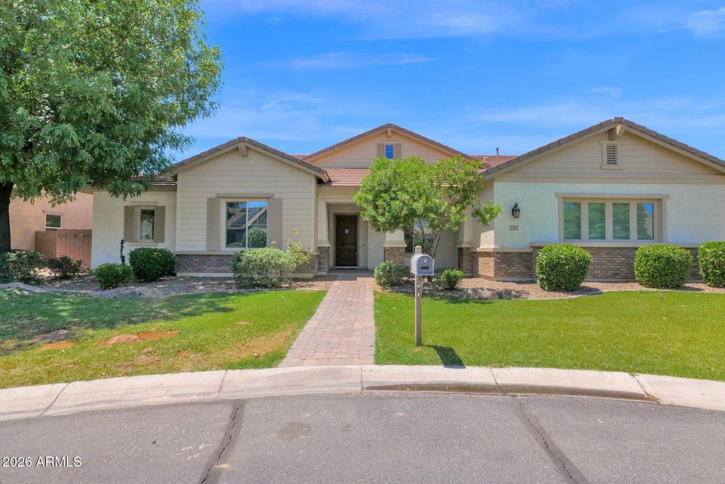 21933 E Pickett Court, Queen Creek