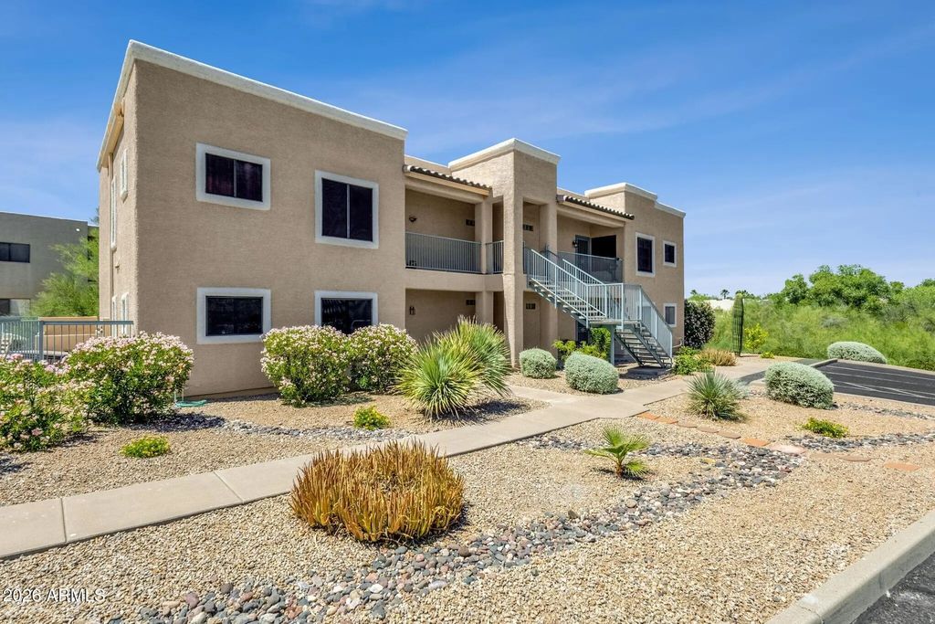 16323 E Arrow Drive (unit 203), Fountain Hills
