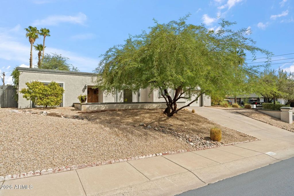 14201 N 11th Way, Phoenix