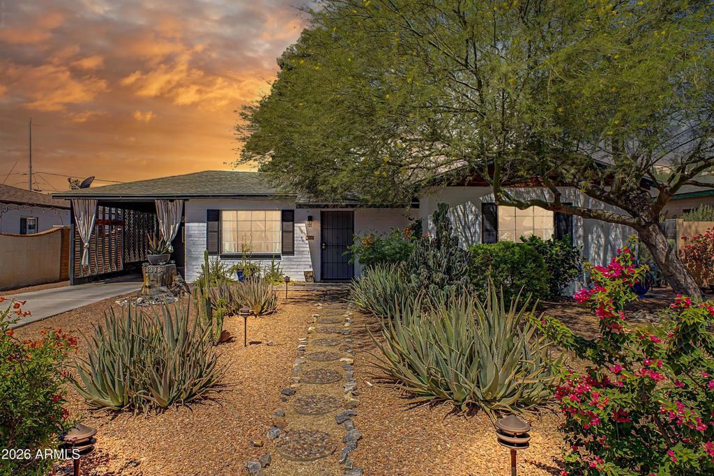 4238 N 10th Place, Phoenix