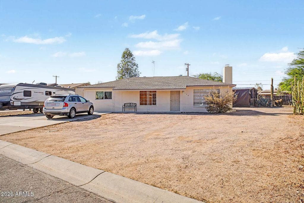924 E Granada Avenue, Apache Junction
