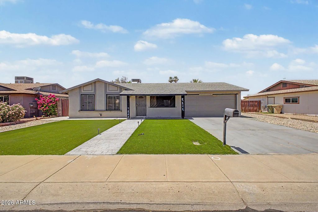 9822 N 47th Drive, Glendale
