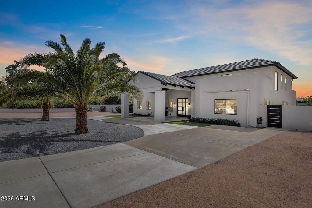 10620 N 84th Street, Scottsdale