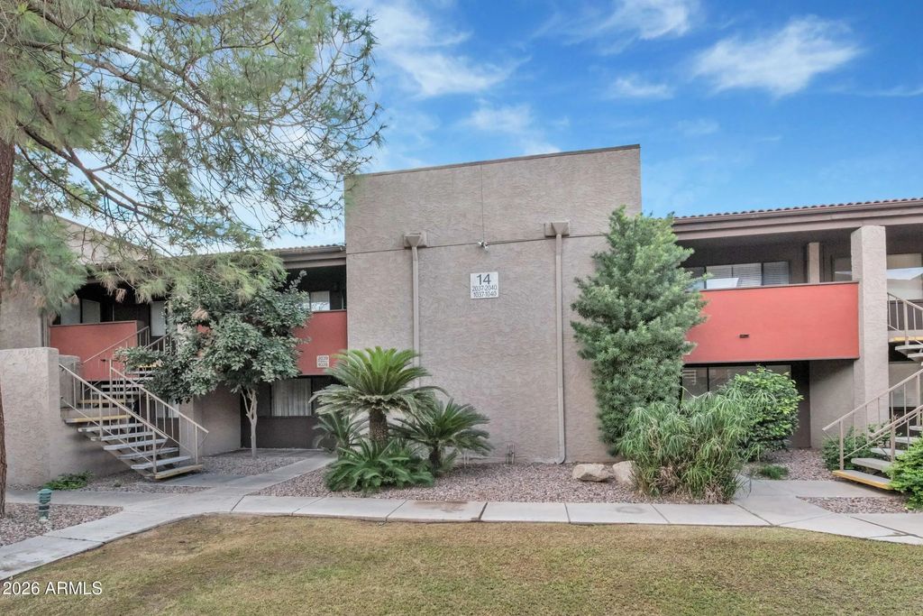 1730 W Emelita Avenue (unit 2039), Mesa