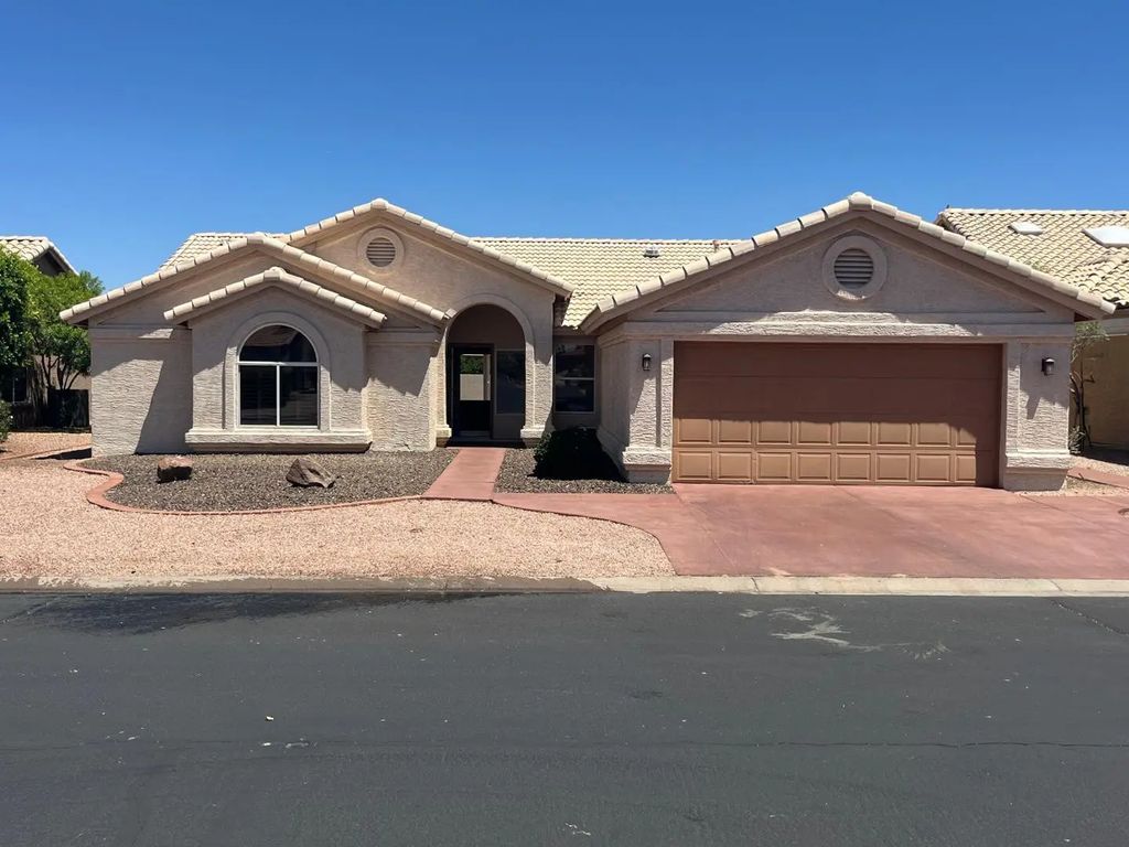 10302 E Coopers Hawk, Sun Lakes