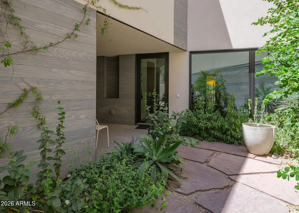 1740 E Ocotillo Road (unit 1), Phoenix