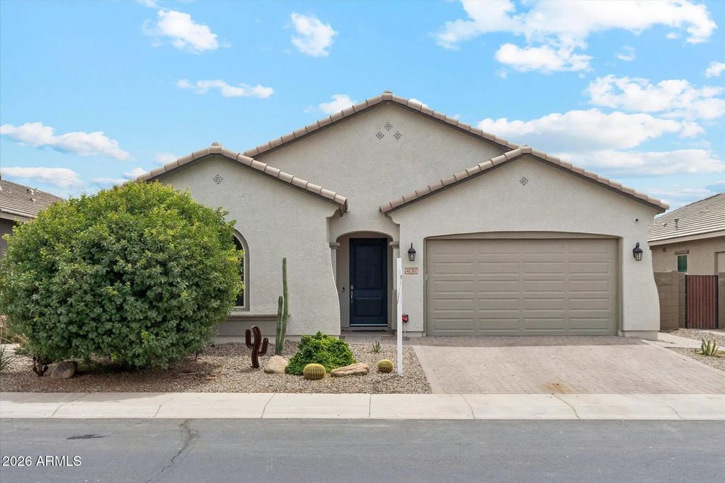 41317 W Almira Drive, Maricopa