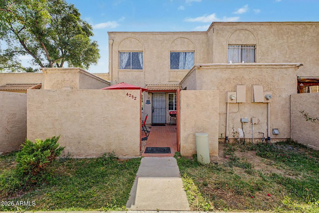 4252 N 68th Lane, Phoenix