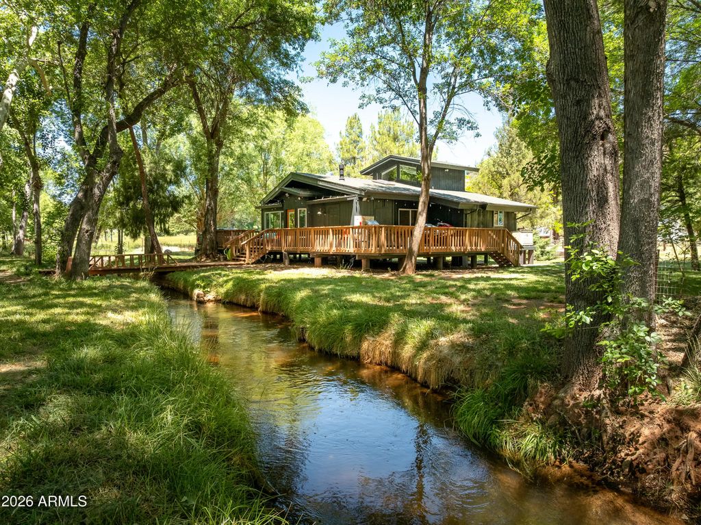 1420 N Page Springs Road, Cornville