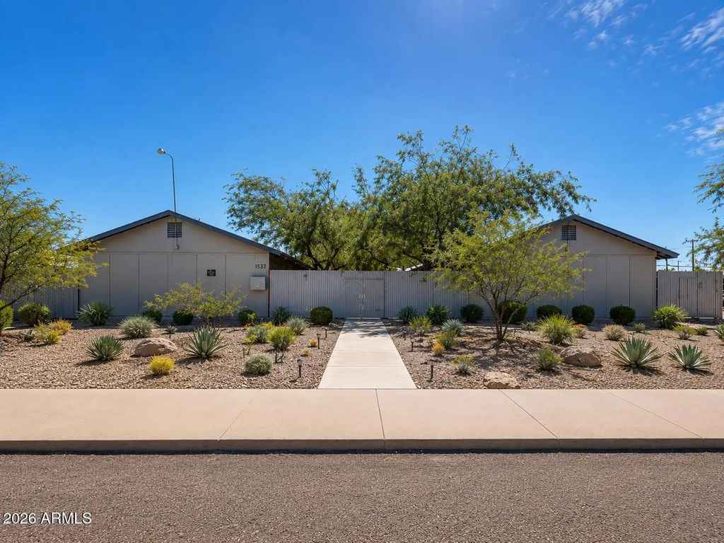 1533 E Adams Street, Phoenix