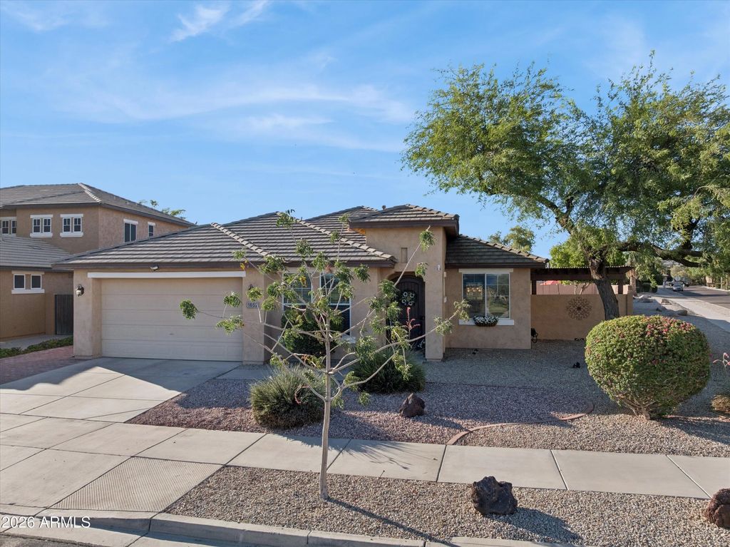 1652 S 173rd Drive, Goodyear