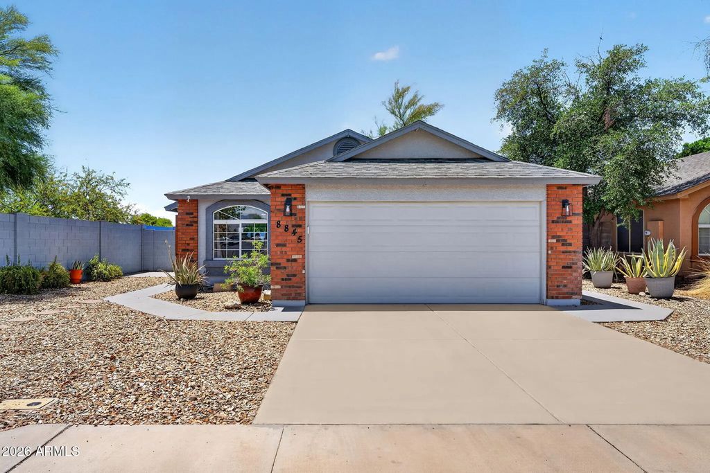 8845 E Des Moines Street, Mesa