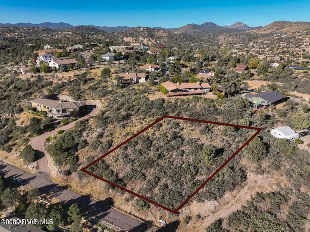 2870 Lake View Lane (unit 34), Prescott