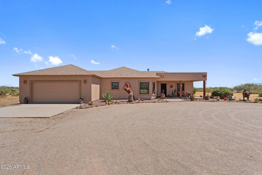27755 S Clydesdale Avenue, Congress