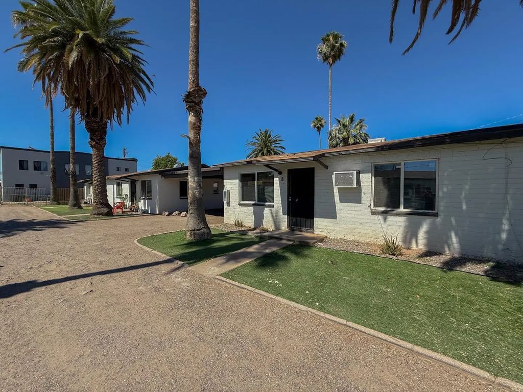 2 E Navajo Road (unit 8), Tucson