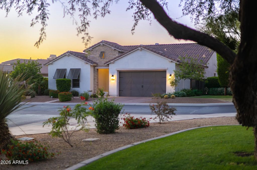 5324 E Barwick Drive, Cave Creek