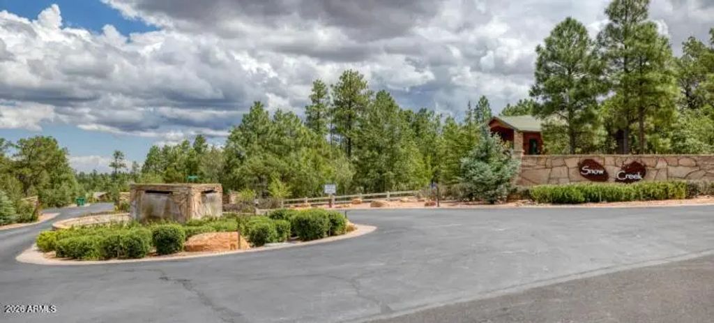 1311 W Sugar Creek Court (unit 160), Show Low