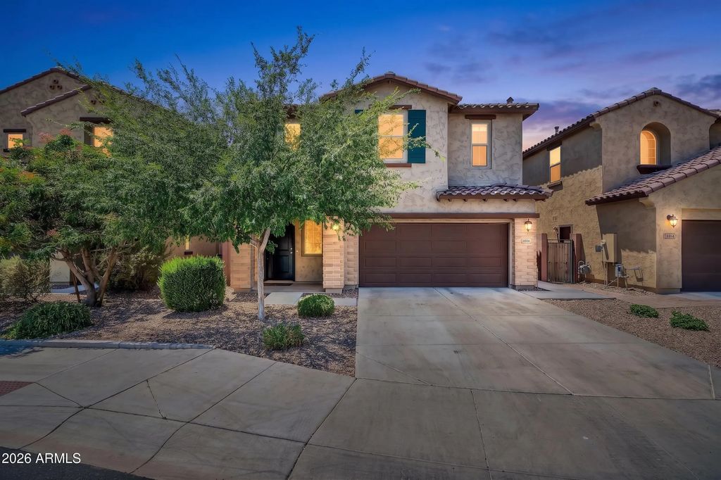 6808 N 88th Lane, Glendale
