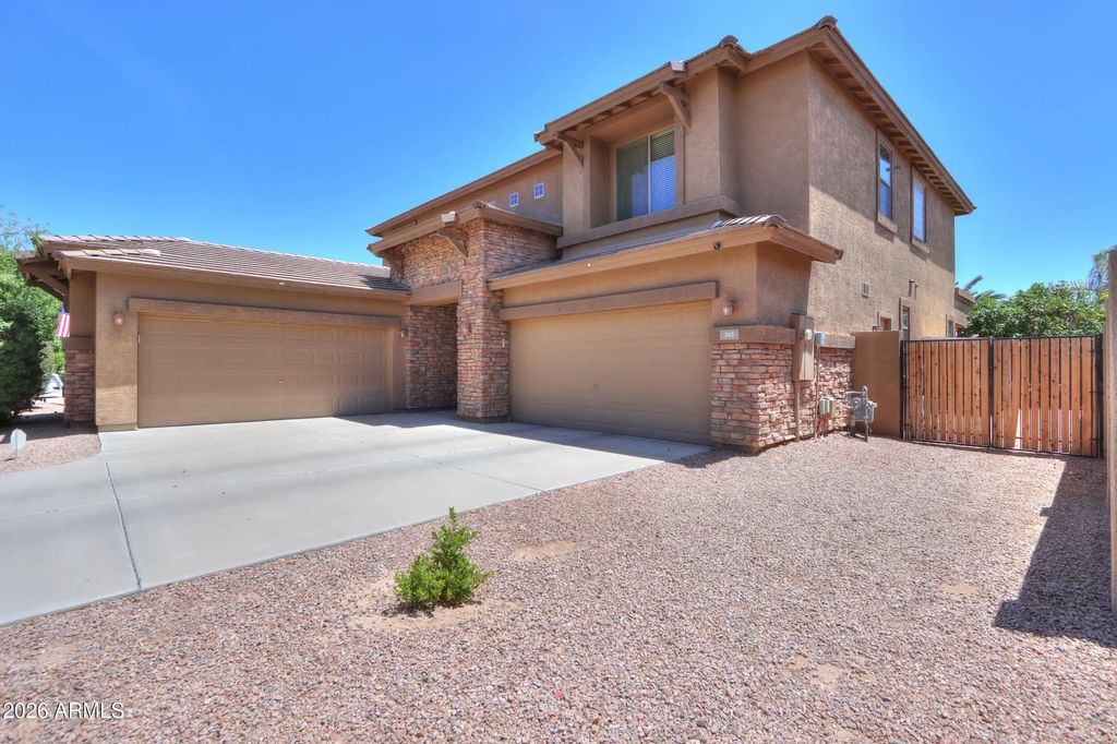 265 W Blue Lagoon Drive, Casa Grande