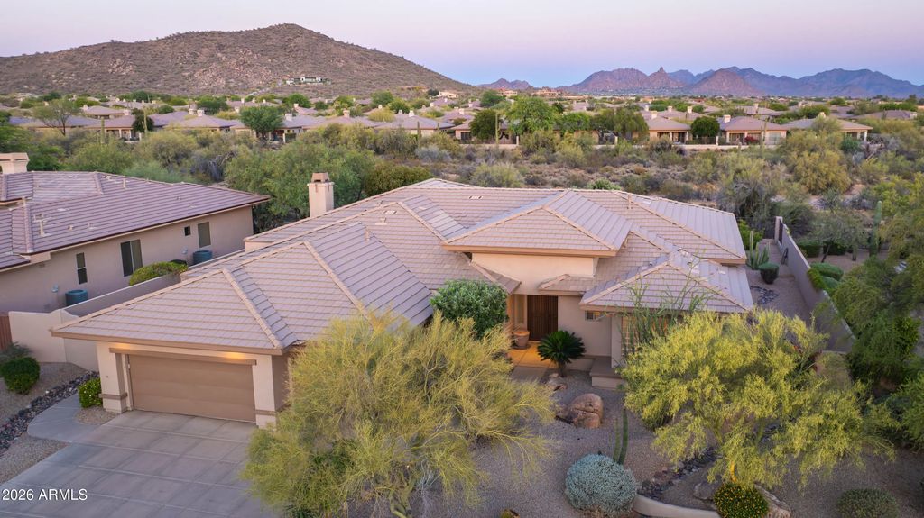 7415 E Pasaro Drive, Scottsdale