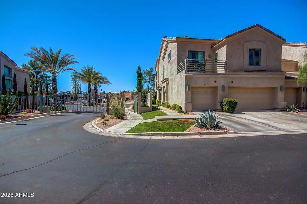 7514 E Earll Drive (unit 39), Scottsdale