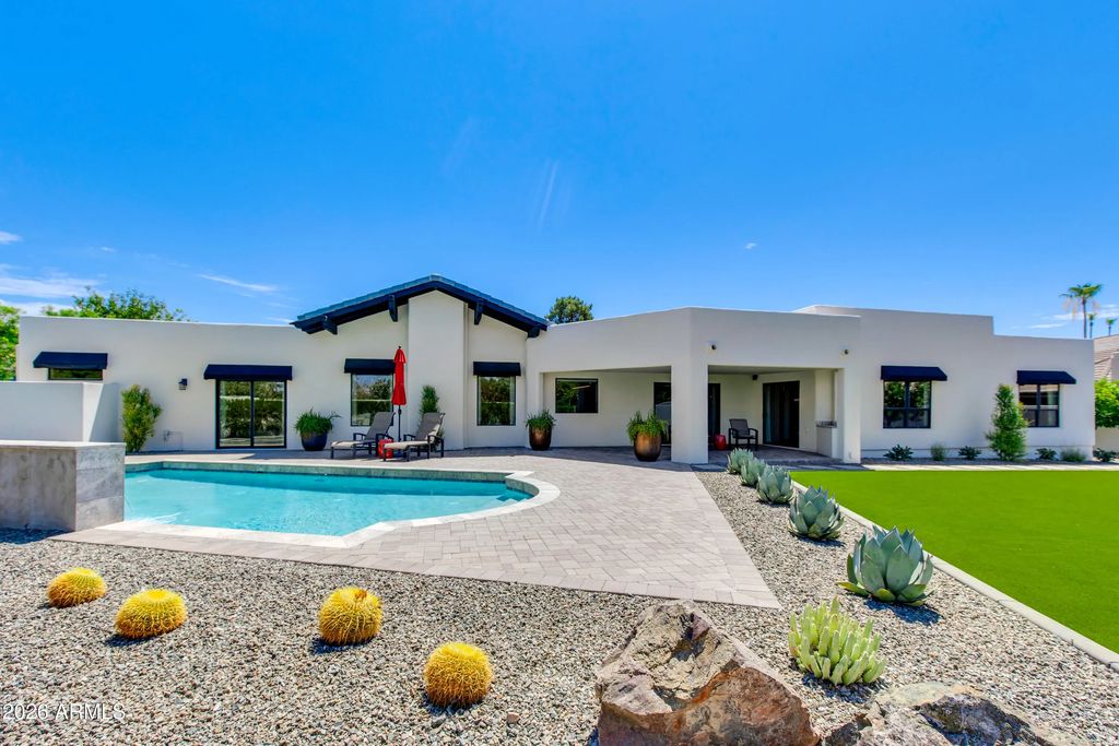 2409 E Solano Drive, Phoenix
