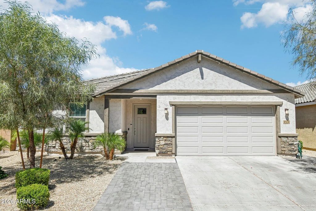 4524 W Hazel Lane, San Tan Valley